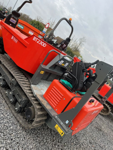 B-TRACK BT230D